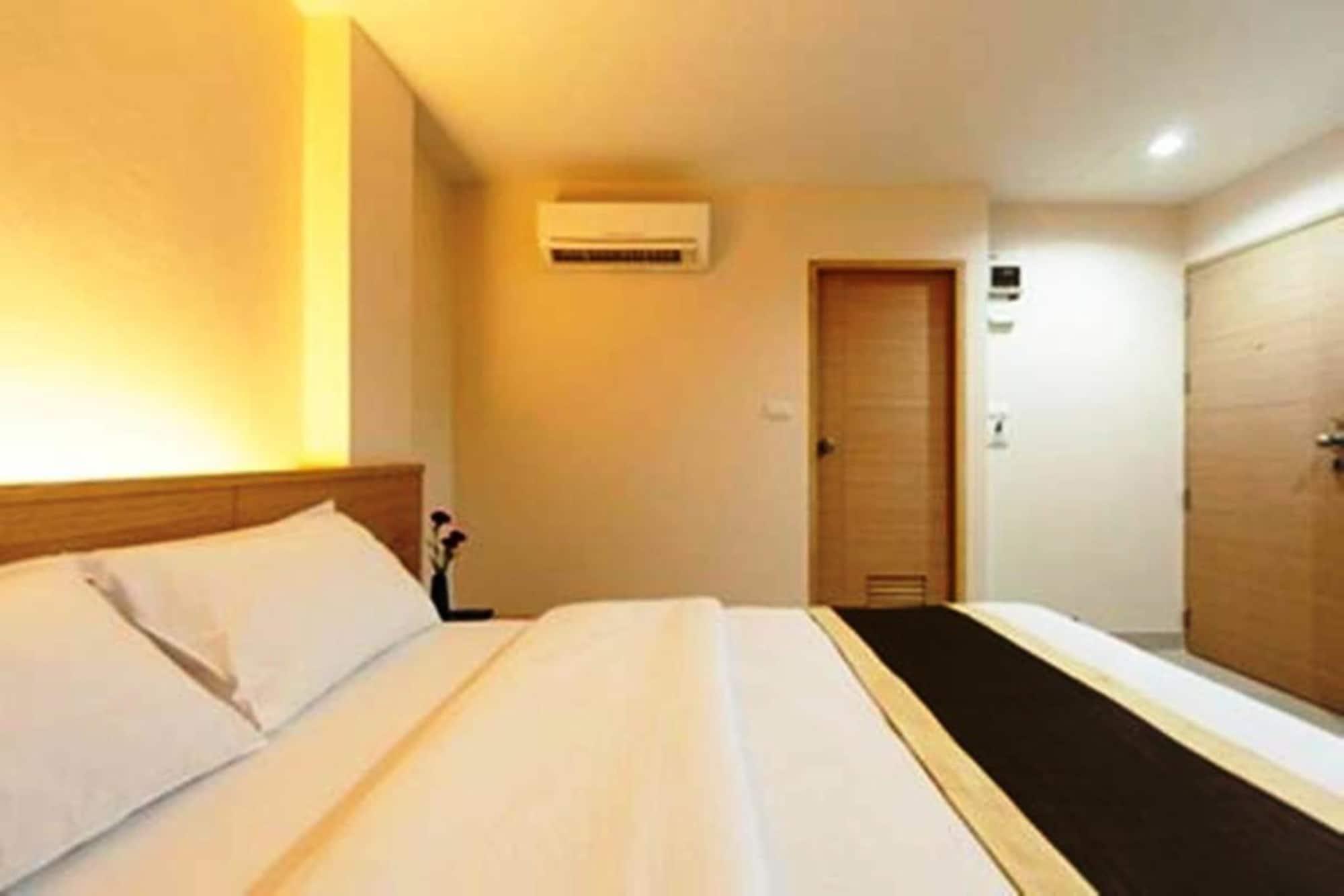 Gateway Hotel Pratunam Bangkok Buitenkant foto